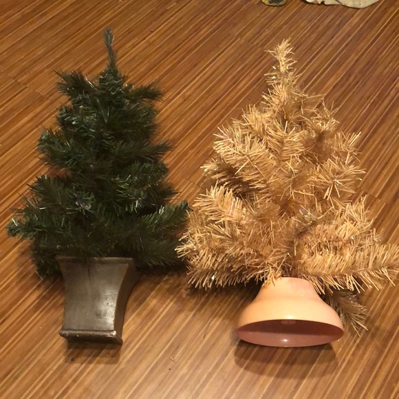 15 BOGO Christmas decorations - Picture 1 of 17